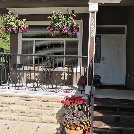 Three Kittens Guesthouse Burnaby Ngoại thất bức ảnh